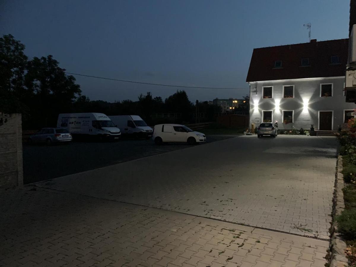Zajazd Zacheta Камєнна-Ґура Екстер'єр фото